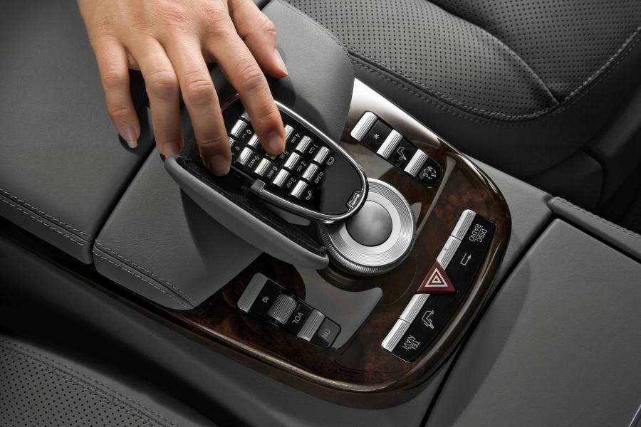  Mercedes-Benz S-Class 2007 года  (фото 411 из 414)